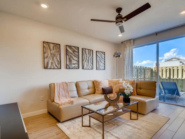 Napa-large-006-004-Living_Room-1500x1000-72dpi