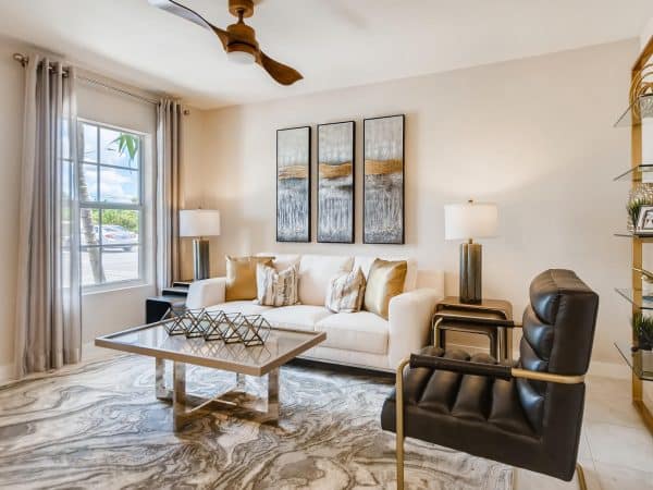 Pennekamp_Keys_Pointe-large-007-006-Living_Room-1500x1000-72dpi